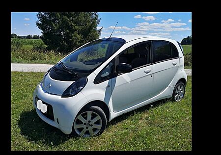 Citroën C-Zero , Top gepflegter E-Stadtflitzer
