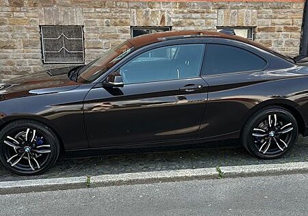 BMW 218d Coupé Advantage Advantage