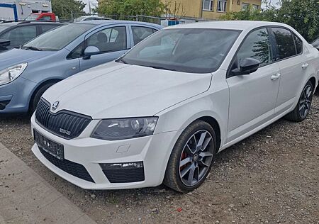 Skoda Octavia 2.0 TDI DSG VRS TOP GEPFLEGTES