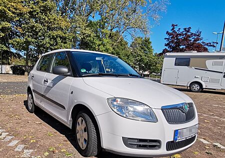 Skoda Fabia Combi 1.2l PDC Gepflegt Tüv