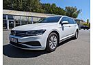 VW Passat Variant Volkswagen 1.6 TDI DSG+Navi+AHK+Kamera+