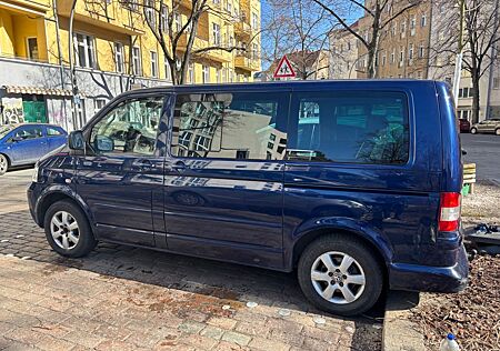 VW T5 Multivan Volkswagen Highline
