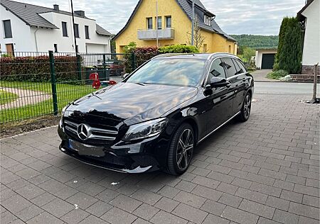 Mercedes-Benz C 300 de T Autom. -