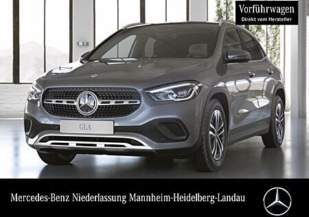 Mercedes-Benz GLA 250 e STYLE+PANO+LED+KAMERA+8G