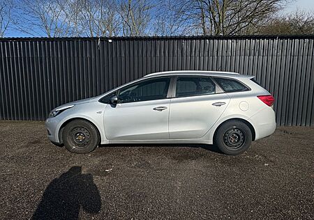 Kia Cee'd / Ceed