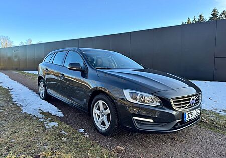 Volvo V60 T3 Geartronic Momentum Momentum