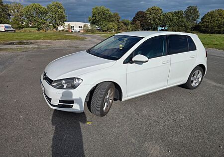 VW Golf Volkswagen 1.6 TDI 4MOTION BMT Trendline Trendline