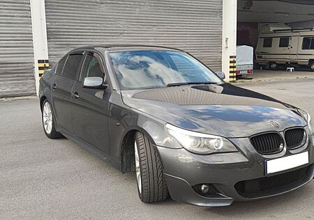 BMW 550i Lci M-Paket Sportautomatik Akrapovic Top!