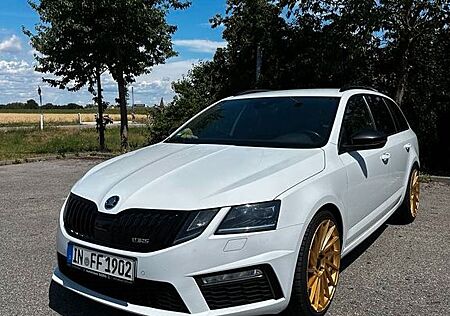 Skoda Octavia RS 245 Combi
