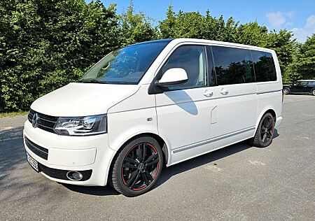 VW T5 Transporter Volkswagen Bus Multivan Highline