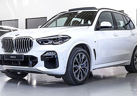 BMW X5 X5xd30d M-SPORT NVISION MASSAGE PAN AHK HiFi 20"