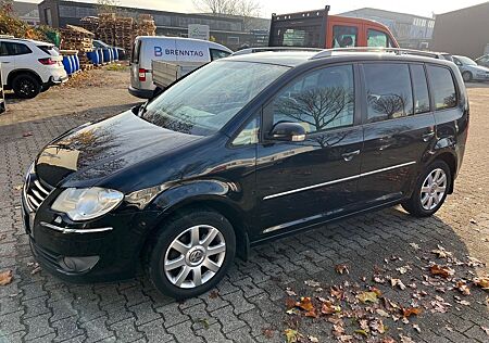 VW Touran Volkswagen 2.0 TDI 103kW DSG DPF
