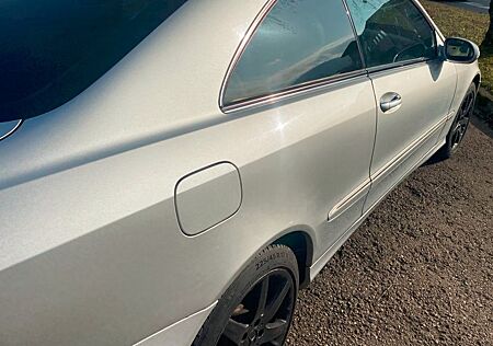 Mercedes-Benz CLK 220 CDI ELEGANCE Elegance