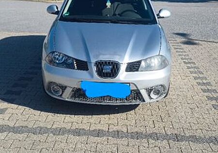 Seat Ibiza 1.4 16V 55kW Reference Reference