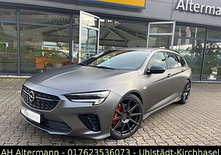 Opel Insignia B Sports Tourer GSi 4x4 Alcantara