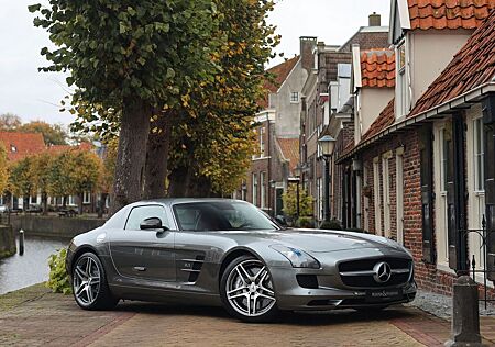 Mercedes-Benz SLS AMG Coupe | Only 91 km! - Imola Grey - B&O