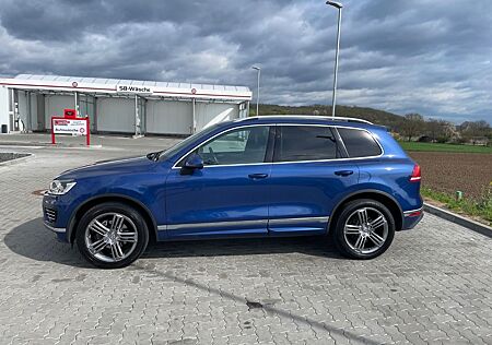 VW Touareg Volkswagen 3.0 V6 TDI 2xR-Line Standhzg Panodach