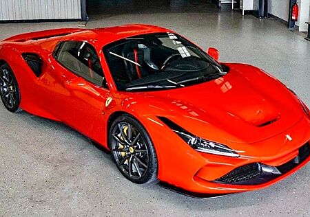 Ferrari F8 Spider Voll Carbon incl. Felgen, Lift
