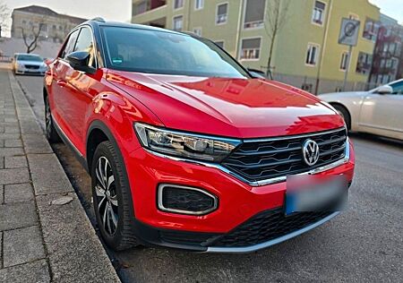 VW T-Roc Volkswagen Volkswagen 1.0 TSI Benzin Pano Euro 6