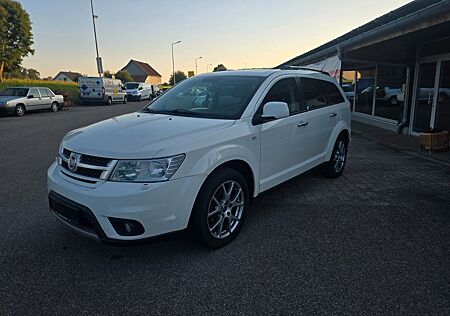 Fiat Freemont Lounge AWD-7 Sitzer-Automatic