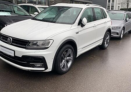 VW Tiguan Volkswagen 2.0 TDI 4MOTION R-LINE HIGHLINE