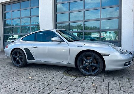 Porsche 996 Carrera Coupé