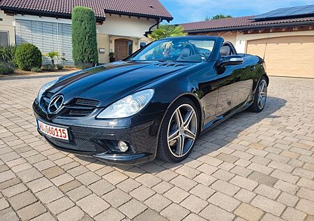 Mercedes-Benz SLK 350 mit AMG Paket