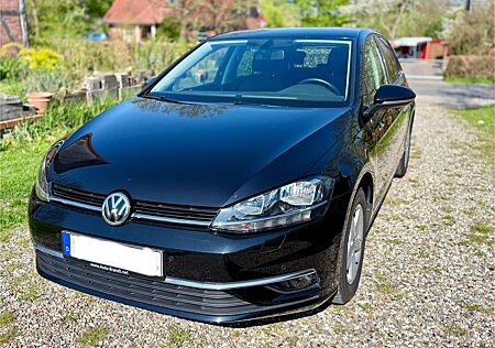 VW Golf Volkswagen 1.0 TSI Join Join