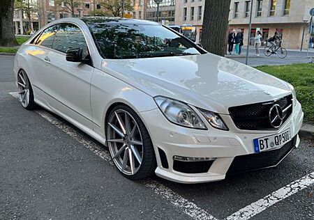 Mercedes-Benz E 500 Coupé / E550