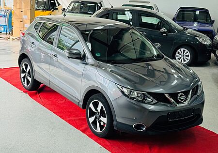 Nissan Qashqai 360° -Navi -Rückfahrkamera