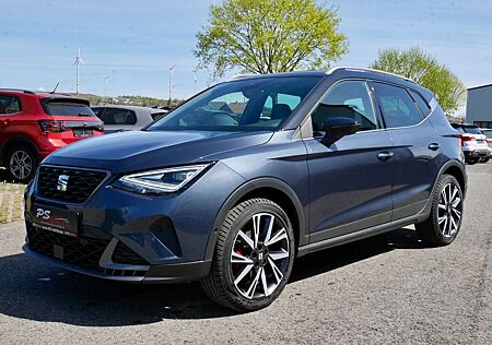 Seat Arona 1.5 TSI DSG"FR"Navi+LED+Kamera+App+18"