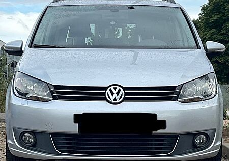 VW Touran Volkswagen 2.0 TDI DSG Comfortline