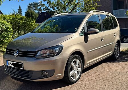 VW Touran Volkswagen 2.0 TDI DSG Highline AHK-LED-NAVI-SHZ-TEM