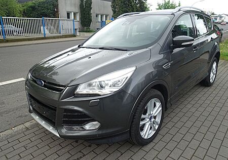 Ford Kuga 2.0 TDCi *Individual* Aut* Kamera* Xenon*