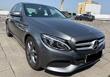 Mercedes-Benz C 180 Avantgarde+AHK+LED+NAVI+SCHIEBEDACH+SHZ+