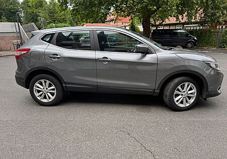 Nissan Qashqai 1.2 DIG-T Xtronic Acenta Acenta