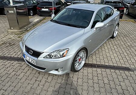 Lexus IS 250