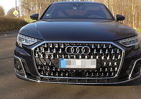 Audi A8 55 TFSI quattro tiptronic -