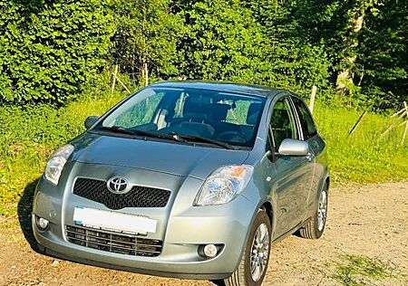 Toyota Yaris 1,3-l-VVT-i Sol