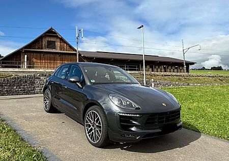 Porsche Macan GTS Deutsches Fahrzeug