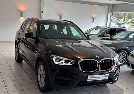BMW X3 3,0d xDrive Advantage*Leder*Navi*Led*