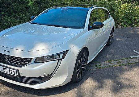 Peugeot 508 Plug-In Hybrid 225 e-EAT8 GT SW GT