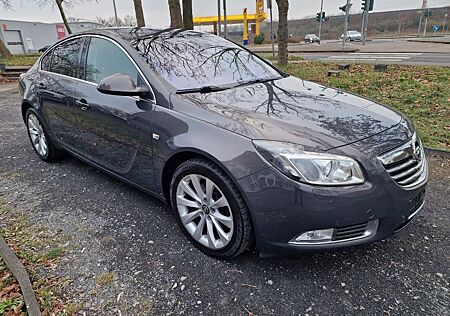 Opel Insignia A Lim. Active D. Automatik Lim.