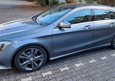 Mercedes-Benz CLA 200 Shooting Brake CLA 200 Urban Shootin...