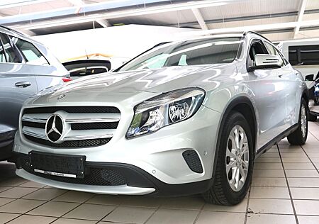 Mercedes-Benz GLA 200 Style-Paket