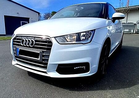 Audi A1 1.0 TFSI ultra -