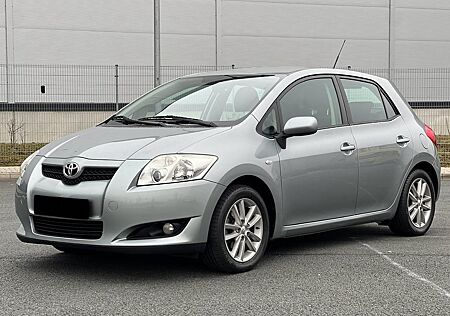 Toyota Auris 1,33l-Dual-VVT S/S TÜV 10/26-AHK-KLIMMAAUT