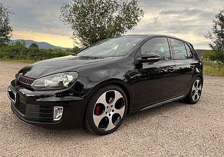 VW Golf Volkswagen *** Wunderschöner 6 GTI ***
