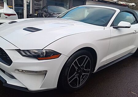 Ford Mustang Convertible Leder Sitzheizung u. Kühlung