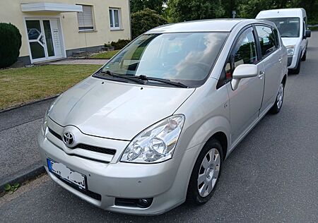 Toyota Corolla Verso 1.8-l-VVT-i Sol Multi-Mode-Get...